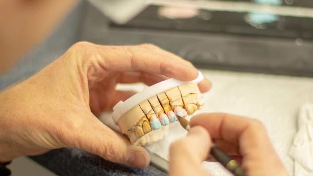 IL RUOLO DELL'ASSISTENTE DENTALE